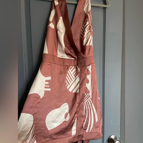 Fashion Nova Pink and White Backless Dress - Picture 5 of 6